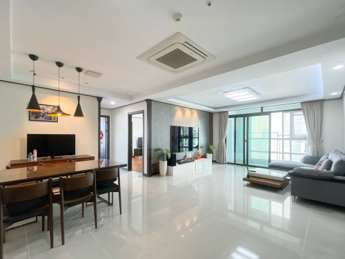 3 Bedroom at De Castle Royal for Rent BKK1