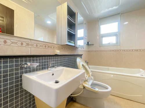 3 Bedroom at De Castle Royal for Rent BKK1