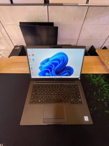 Dell touchscreen laptop