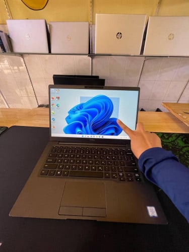 Dell touchscreen laptop