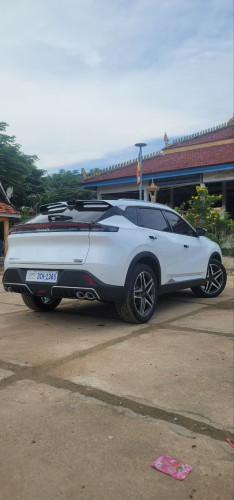 Dongfeng MAGE E2 ស៊េរី 2026! រថយន្ត SUV