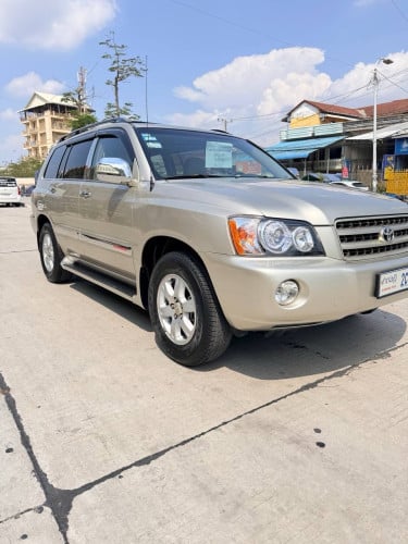 Highalander 2002 ម៉ាសុីន​V4 ទឹកថ្នាំសុីនច្រេីន​85%​ម៉ាញ៉ែត MC