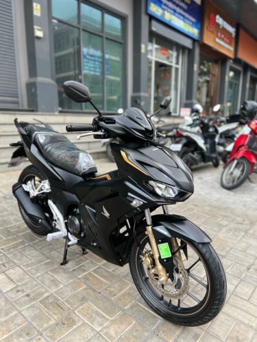 Honda Winner X 2024 New2680$ឆាតជាមួយហាងផ្ទាល់ 💌👉 https://t.me/senghengmotor090