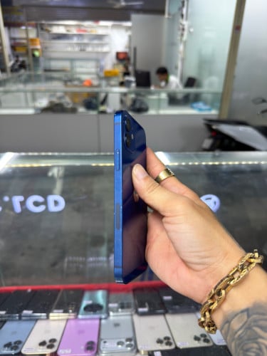 iPhone 12 Blue LL/A HD64GB Phone Condition 90% 🔋77% , ម៉ាស៊ីនសានុំណែន