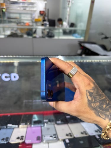 iPhone 12 Blue LL/A HD64GB Phone Condition 90% 🔋77% , ម៉ាស៊ីនសានុំណែន
