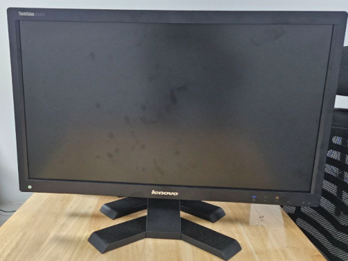 Lenovo / Asus monitor 24 inches