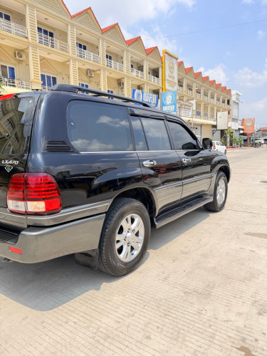Lexus LX470 2003 full Option ទឹកថ្នាំសុីនច្រេីន​