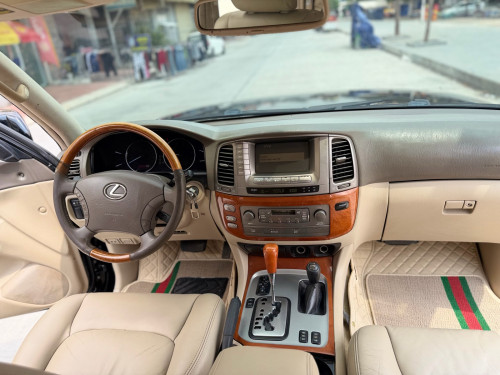 Lexus LX470 2003 full Option ទឹកថ្នាំសុីនច្រេីន​