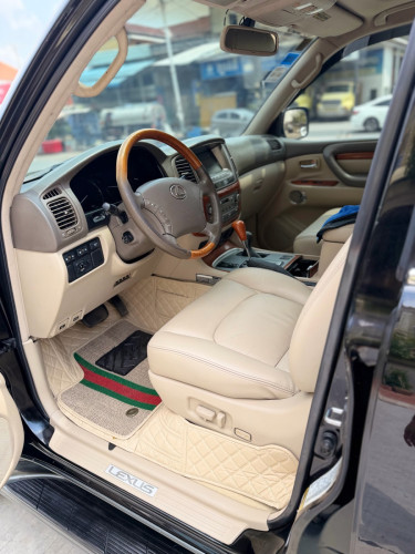 Lexus LX470 2003 full Option ទឹកថ្នាំសុីនច្រេីន​