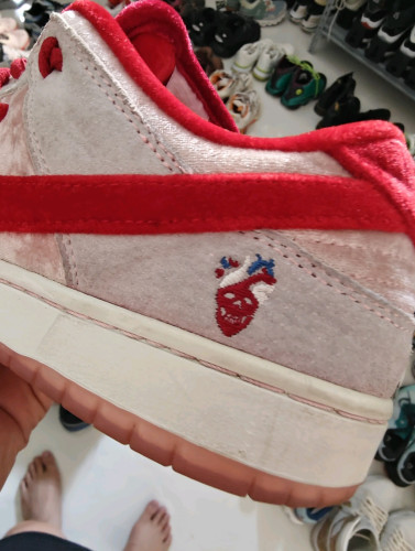 ស្បែកជើង Nike Dunk SB Strange love size 45