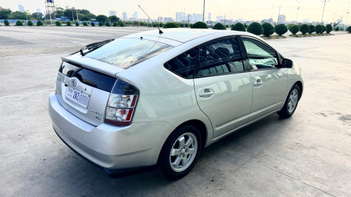 Prius 2004 H-Full ( ម្ចាស់ដើម )