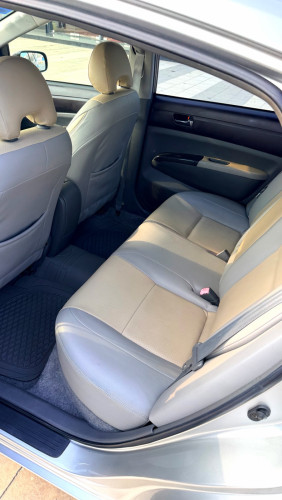 Prius 2004 H-Full ( ម្ចាស់ដើម )