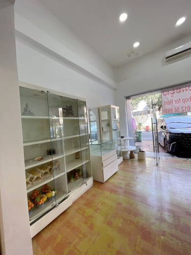 Shophouse for rent at Boeng trabek area⚖️