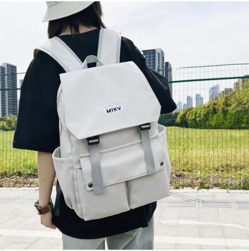 Students backpack Japanese style