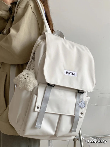 Students backpack Japanese style