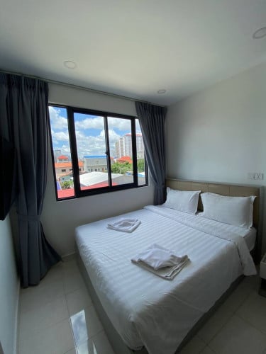 Studio good price