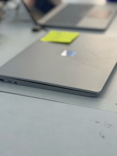 Surface go 1 laptop