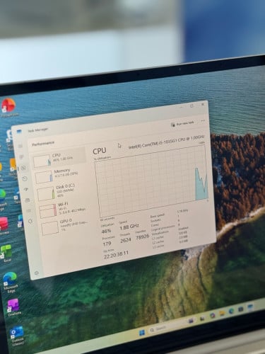 Surface go 1 laptop
