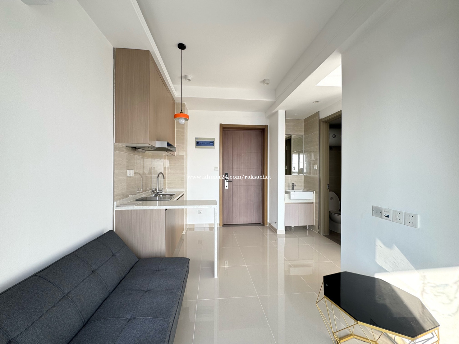 Condo for rent 300$