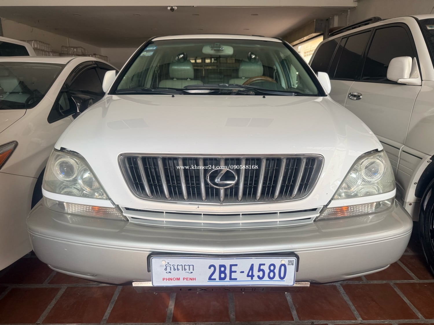 Lexus Rx300 ប៉ុងមួយ2001:13900$