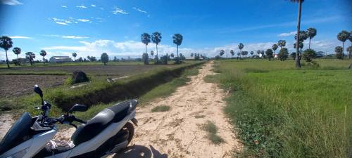 ដីស្រែកែង ខណ្ឌកំបូល