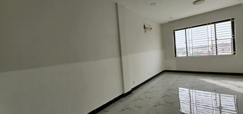 ផ្ទះលក់ 155000 ចរចា