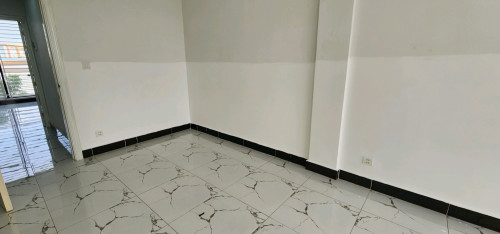ផ្ទៈជួល 450