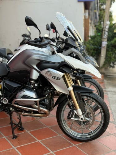 បញ្ចុះតម្លៃ​ពិសេស​ BMW GS