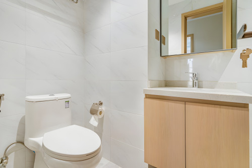 𝐅𝐨𝐫 𝐑𝐞𝐧𝐭: Brand New 2-Bedroom Apartment – BKK1
