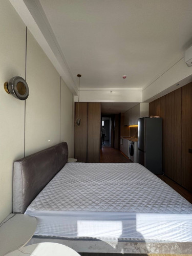 ខុនដូរជួលទីតាំងក្បាលកោះ (Condo vue Aston)