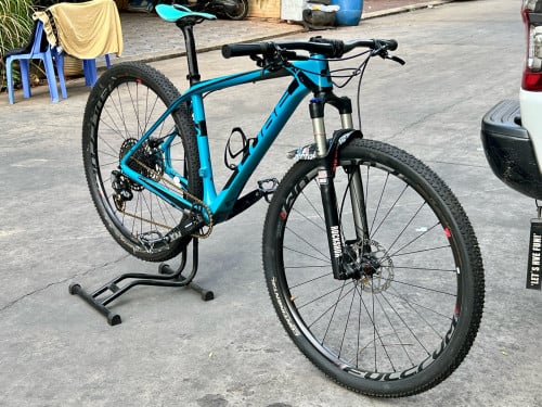 កង់ភ្នំ Cube កាបោន វង់29 គ្រឿង sram NX