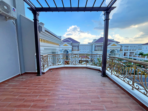 🏘 វីឡាទោល (Imperial Villa) ក្នុងបុរី វិមានភ្នំពេញ598 ផ្លូវឯកឧត្តមជាសុផារ៉ា