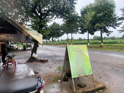 🏦House Available for Urgent Sale at a Special Price (Negotiable).