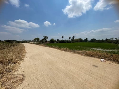 🏦Land Available for Urgent Sale at a Special Price (Negotiable).