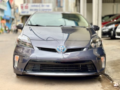 🚘 បង់រំលស់​១០០%ពុំចាំបាច់មានប្រាក់ចូលរួម​💰ការប្រាក់​0.65% 2013 Toyota Prius option2 (ក្រដាសពន្ធ)