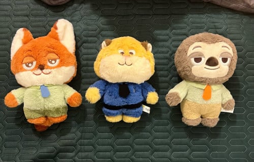តុក្តតាហ្សុីន Zootopia Official Plushies