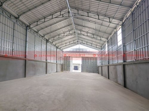 200 Sqm Warehouse for Lease on a Concrete Road In Kouk Roka Area