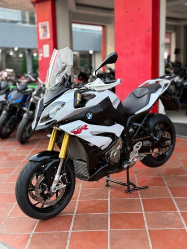 2016 S1000xt