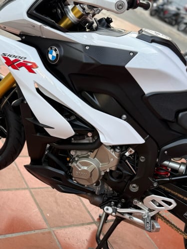 2016 S1000xt