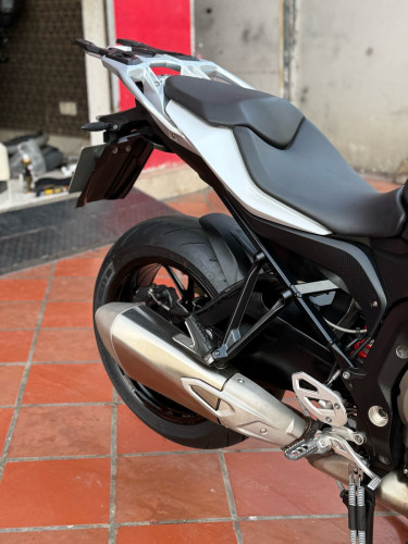 2016 S1000xt