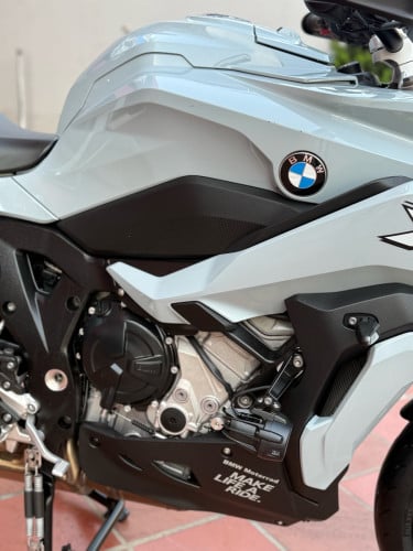 2021 S1000XR