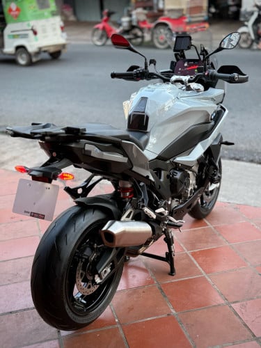 2021 S1000XR