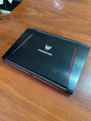 Acer Predator i5-7TH 16GB GTX1060 6GB