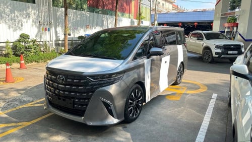 Alphard 2024
