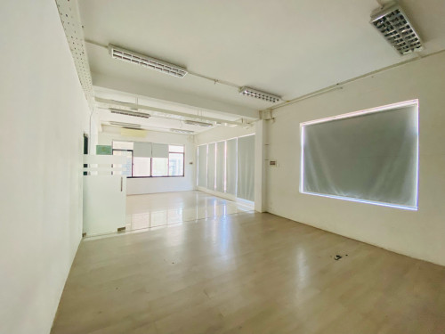 Building-School For Rent at Toul Tumpong near Moa Tse Tung Blvd