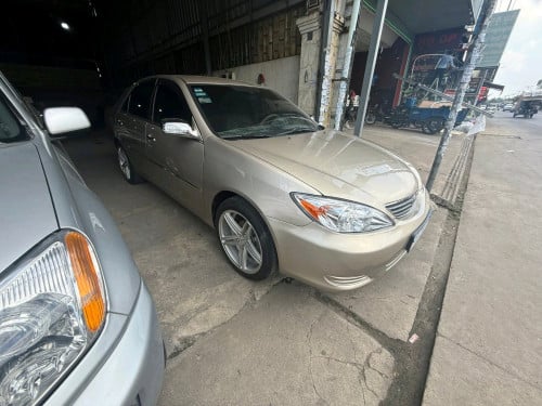 Camry 2003 LE