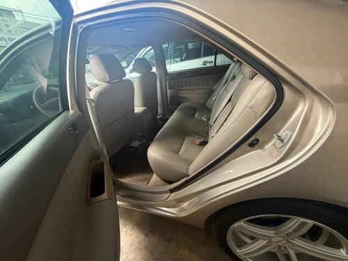 Camry 2003 LE