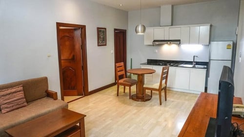 CLASSIC ONE BEDROOM FOR RENT-BEONG TRABAK🍀