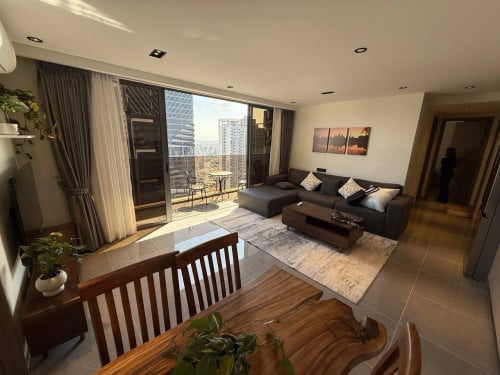 Condo resale in Bkk1