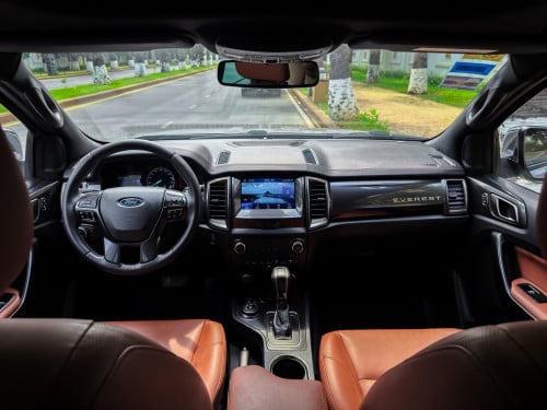 FORD EVEREST